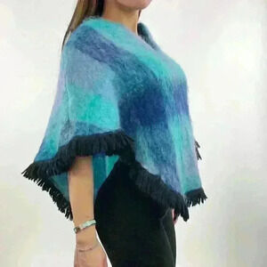 Rare* The grooviest Dead-stock  CRAIG-NA-CREIDHE plaid mohair poncho vest. Super